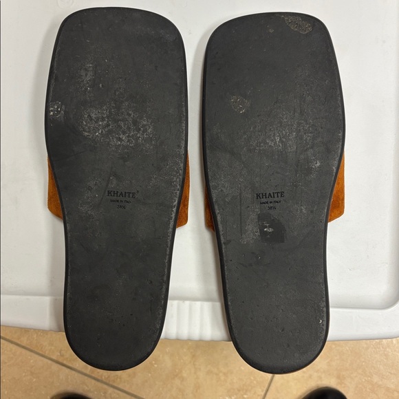 Slippers - Picture 2 of 2